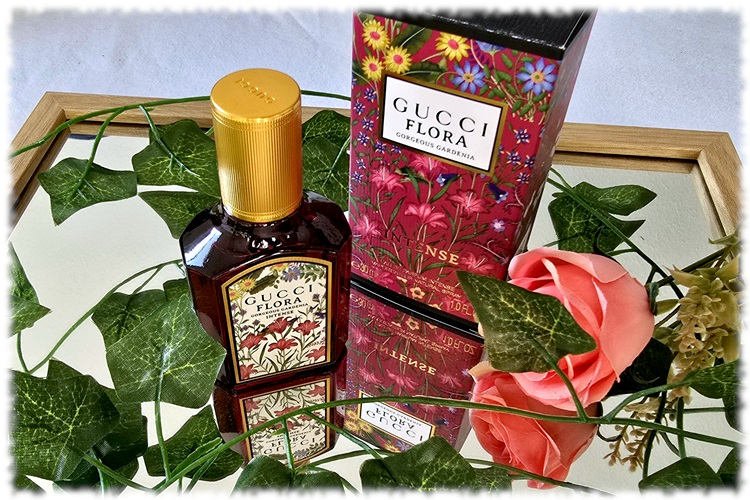 Mehr über den Artikel erfahren Produkttest: Gucci Flora Gorgeous Gardenia Intense – Blumig, aber nicht kitschig